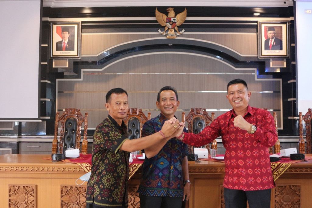 Pembacaan dan Seruan Deklarasi Damai dari Calon Perbekel Dalung tahun 2022